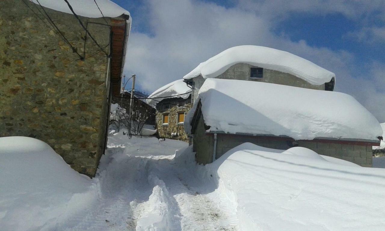 Casa Rural El Pinar Affittacamere Acebedo Esterno foto